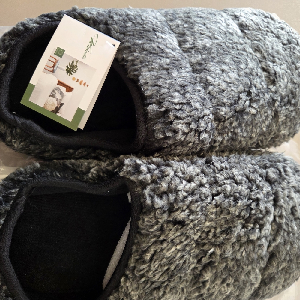 🍍Sherpa Slippers